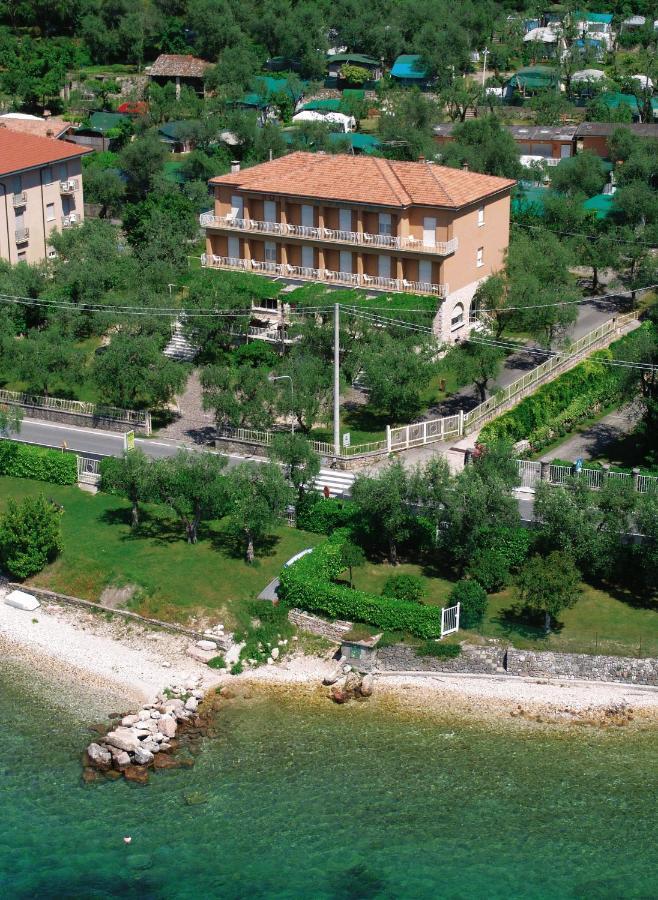 Hotel San Faustino Torri Del Benaco Exterior foto